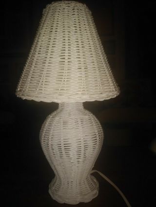 Vintage White Wicker Table Lamp 14 " Tall W/ Shade - Cottage White Wicker Lamp