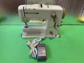 Vintage Bernina Record 730 Sewing Machine with Foot Controller 2