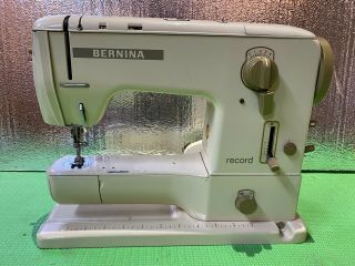 Vintage Bernina Record 730 Sewing Machine with Foot Controller 3