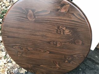 Ethan Allen Dark Antiqued Pine Old Tavern 38” Small Round Pedestal Dining Table