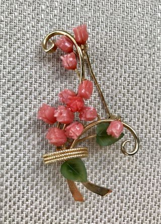 Vtg 14k Yellow Gold Carved Pink Coral Flower Pin Brooch Jade Leaf