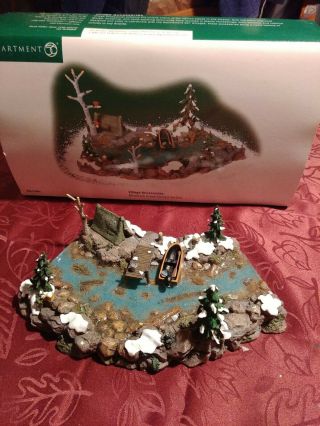 Dept 56 General Village Accessories Mountain Creek Curved Section Display (b)