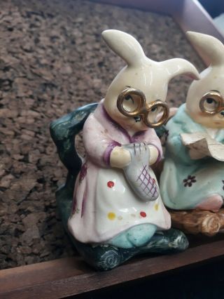 Vintage Salt & Pepper Shakers Bunny Rabbits In Rocking Chair 2