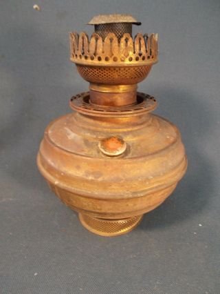 Vtg P&A BANNER Victorian Brass Oil Lamp Font with Round Wick Burner d1888 2
