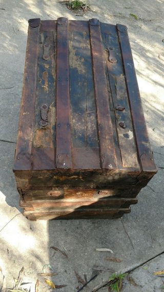 Antique,  Vintage Dome Top Steamer Trunk (late 1800s - Early 1900s) Railway