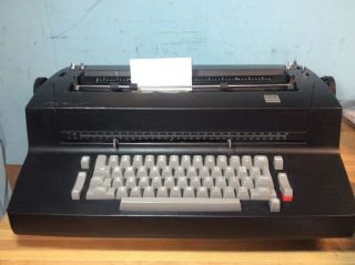 Vintage Ibm Selectric Ii (2) Correcting Typewriter Black