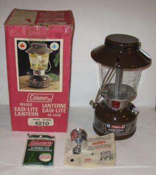 Vintage Coleman Deluxe Easi - Lite Lantern Brown Model 621d – 1983,