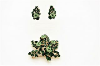 Pretty Vtg Weiss Large Layered Leaf Brooch & Clip Earrings W/green Rhinestones