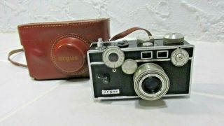 Vintage 1955 Argus C3 Camera With Case W/ Rangefinder
