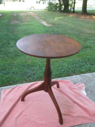 Vintage Hagerty Cohasset Colonial Maple Candle Stand / Side Table