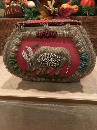Vintage IROQUOIS Native American BEADED SOUVENIR WHIMSEY Tea BOX Indian Beadwork 3