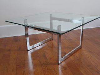 Mid Century Modern Chrome & Glass Table In The Style Of Milo Baughman
