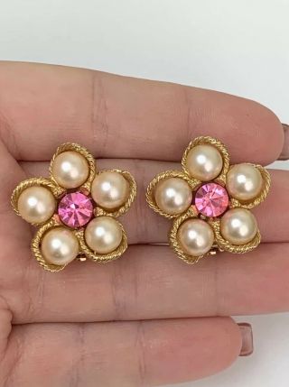 Stunning Vintage Signed Weiss Gold Tone Earrings Pink Rhinestone & Faux Pearls