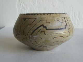 Antique Peruvian Peru Shipibo Conibo Pottery Vessel Bowl Pot Geometric Design