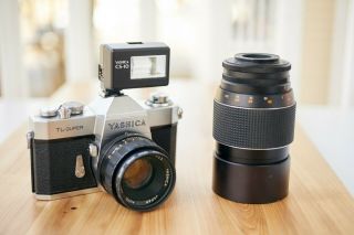 Yashica Tl Vintage Film Slr Kit With Flash And 2 Lenses Yashinon 50mm F1.  7