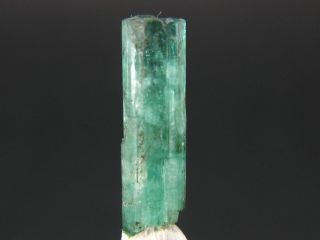 Gem Emerald Crystal From Colombia - 2.  75 Carats