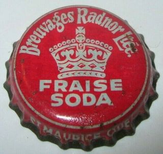 Breuvages Radnor Ltee.  Fraise Soda Bottle Cap; St.  Maurice,  Canada; Cork