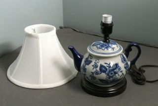 Teapot Table Lamp W/ Shade - Floral - Whtie W/ Blue - 9 1/2 " Tall X 9 " Long - Sb