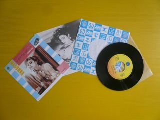 Japan 45rpm 7 " Single W Pc / Madonna / Material Girl / Pretender / P - 1943 / Nm