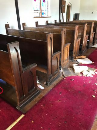 20 Available Price Separate Antique Oak Gothic Church Pews 8‘2“ Or Shorter
