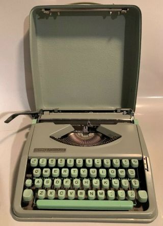 Vintage Portable Hermes Rocket Typewriter W Carrying Case Seafoam Green Paillard