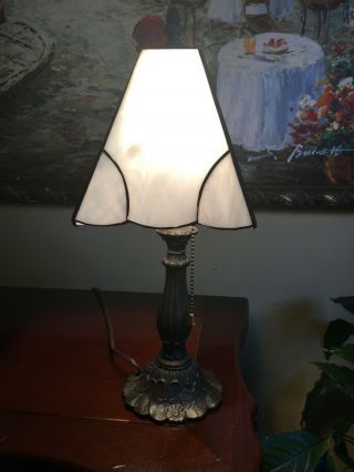 Vintage Tiffany Style Lamp - - Floral Stained Glass Shade 3