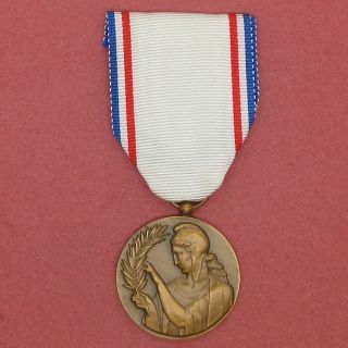 France French Order Medal Of Gratitude Bronze Class
