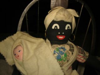 VTG BLACK AMERICANA MAMMY AFRICAN AMERICAN FOLK ART HOLDING BABY CLOTH RAG DOLL 3