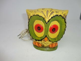 Light Up Owl Ceramic 1970s Tv Lamp Kitschy Green Yellow Brown Vintage Retro Mcm