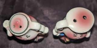 Anthropomorphic salt and pepper shakers Vintage 3