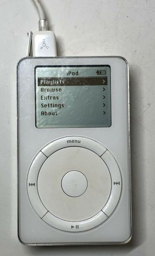 Vintage Apple Ipod Classic 10gb A1019 With Charger