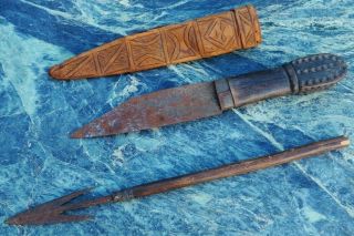 Unusual Old African Tribal Art Tool With Leather Sheath & V Old Barbed Arrow Nr