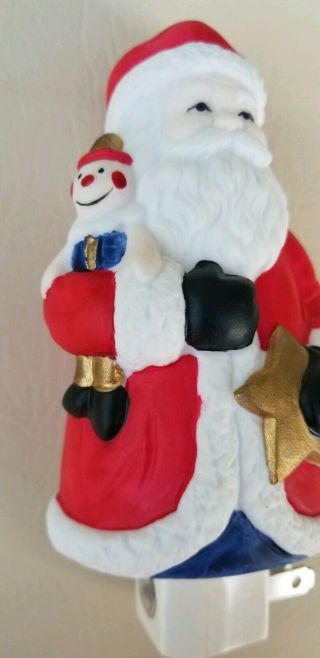 Santa nightlight Christmas wall plug in porcelain Saint Nick star beard red 3