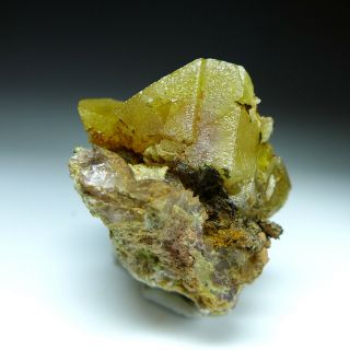 Large WULFENITE crystal - Okatumba,  Kaokoveld,  Namibia 4.  5cm 3