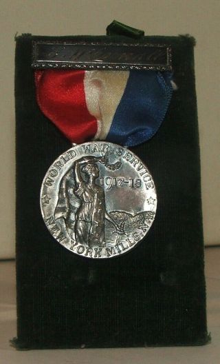 York Mills Oneida Ny World War Service Medal 1917 - 1918 Ribbon & Name Plate