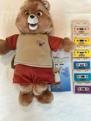 Vintage 1984 - 5 First Talking Toy Teddy Ruxpin Bear 6 Cassette Player Book