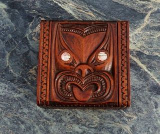 Vintage Zealand Polynesian Maori Carved Wooden Trinket Treasure Box W Shell