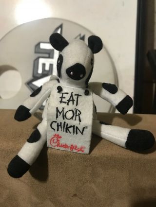 Chick - Fil - A Cow Plush Eat Mor Chikin Advertisement Small Stuffed Cow 6 " Sitting