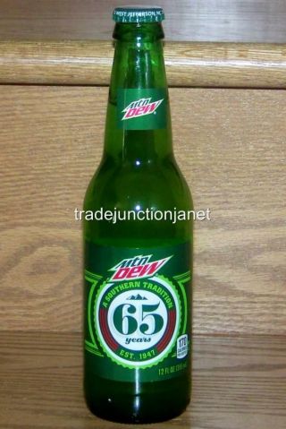 Le 2012 Usa Mtn Dew 65th 12 Oz Full Green Glass Soda Bottle - West Jefferson,  Nc