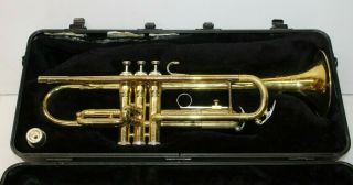 Vintage King 600 Usa Brass Trumpet & 7c Mouthpiece With Hard Case
