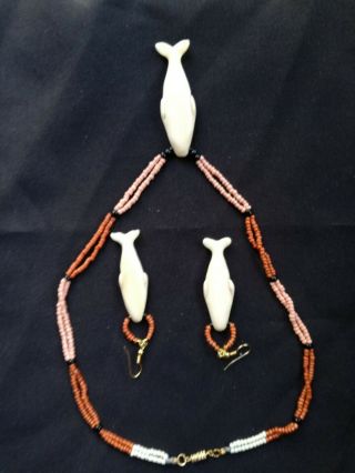 Old Eskimo Yupik Inuit Bering Strait Uelen Work Whales necklace and earrings 2