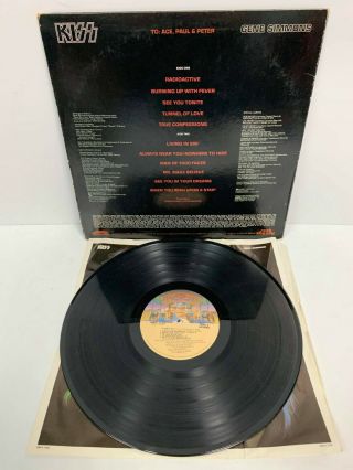 Casablanca Records Kiss GENE SIMMONS Solo LP Album Vinyl NBLP 7120 (1978) 2