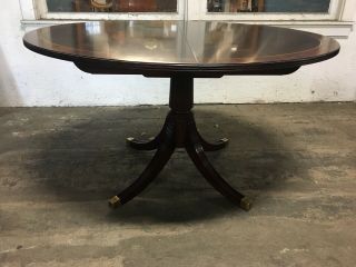Henkel Harris Mahogany Single Pedestal Dining Table W/ 1 Leaf 3