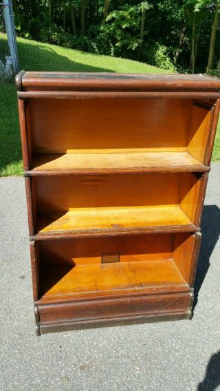 Globe Weinecke Quarter Sawn Oak 3 Section Barrister Bookcase W/ Base And Top Lab