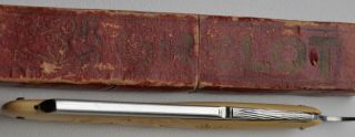 Vintage French STRAIGHT RAZOR,  LE GRELOT P.  HOSPITAL 8 C,  THIERS,  FRANCE.  356. 3