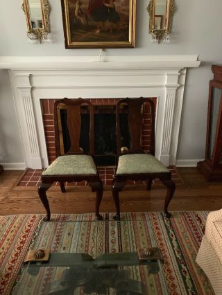 Henkel Harris Queen Anne Mahogany Dining Room Side Chairs - (109s)