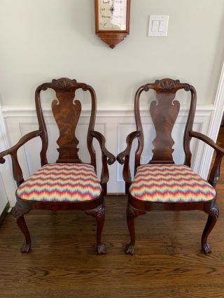 Set of 8 Queen Anne Style Mahogany Dining Chairs 2
