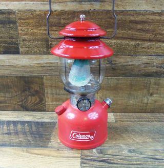Vintage Coleman 200a Red Single Mantle Lantern Dated 5/77