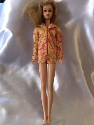 Vintage 1965 Straight Leg Francie Doll W/ Blonde Hair & Flower Pink/yellow Suit