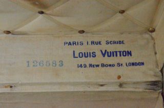 Vintage Louis Vuitton Square Trunk or Hatbox 2